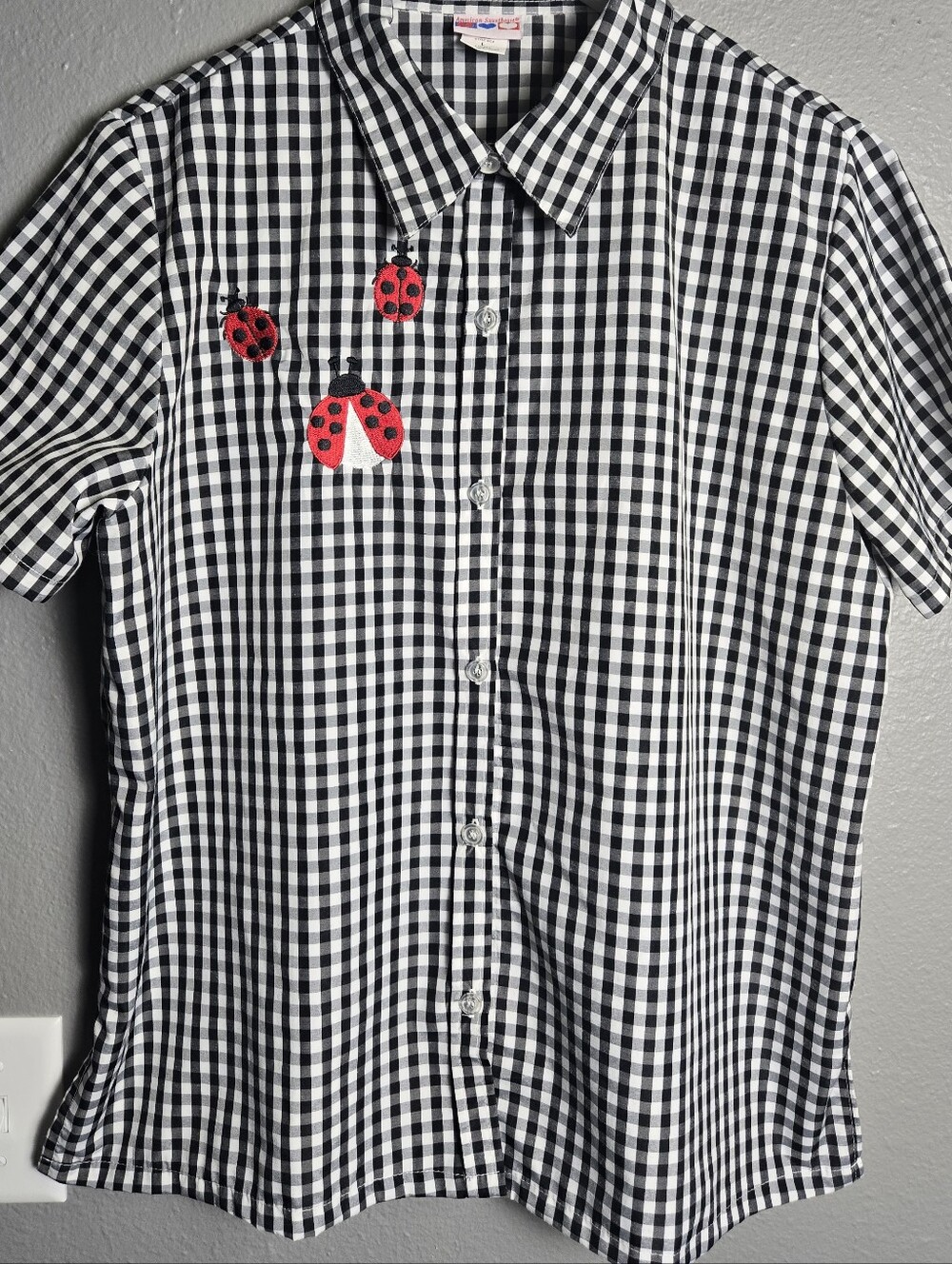 Black & White Gingham Button-Down Shirt with Ladybug Embroidery Size Large - Picture 16 of 16